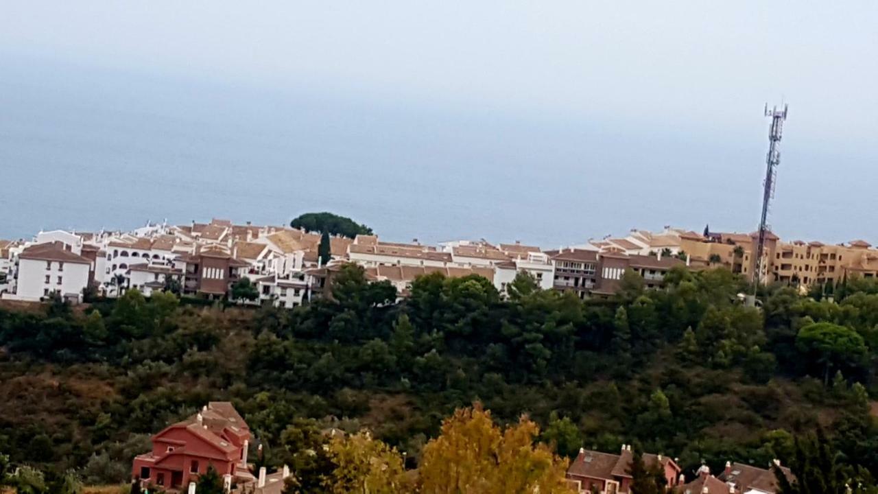 Ferienwohnung Excelente Habitacion En Bonita Y Tranquila Casa En Benalmadena Pueblo Exterior foto