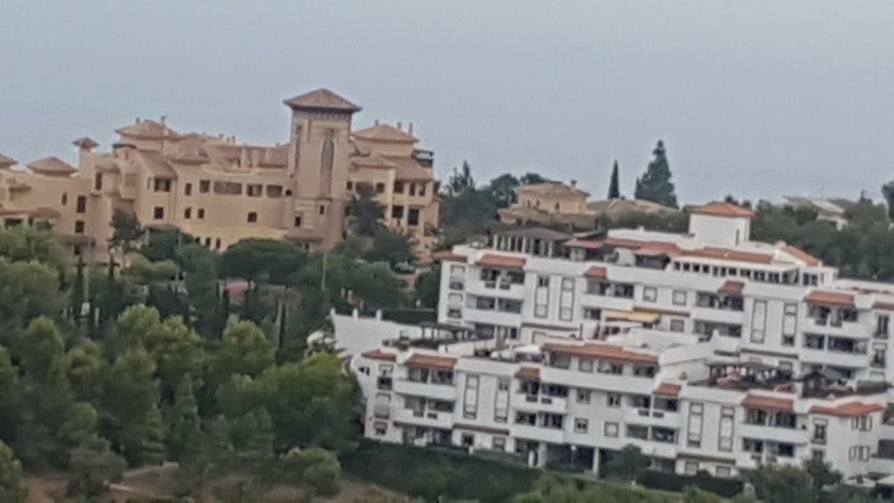 Ferienwohnung Excelente Habitacion En Bonita Y Tranquila Casa En Benalmadena Pueblo Exterior foto